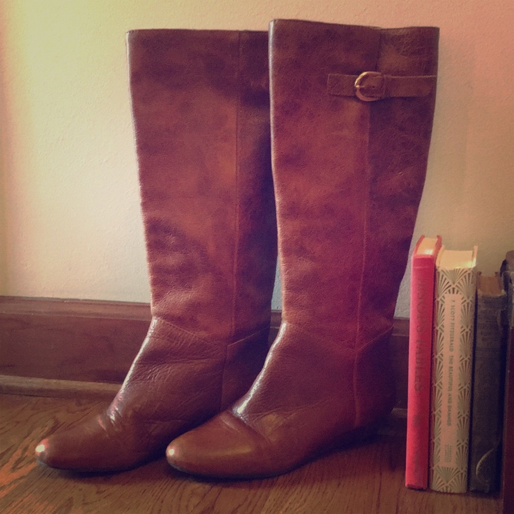 Steve Madden Vintage looking boot